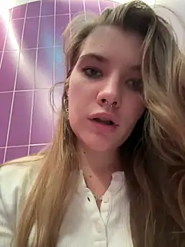 Snapshot of Holy_Tereza chatting on 03.15.25 Holy Tereza online show from 03.15.25