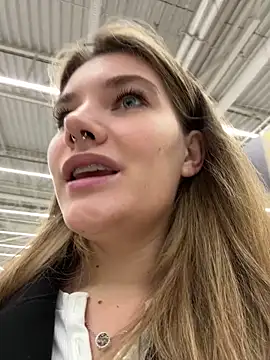 Snapshot of Holy_Tereza chatting on 03.18.25 Holy Tereza online show from 03.18.25