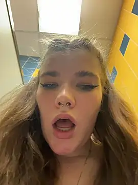 Holy Tereza online show from 04.15.26