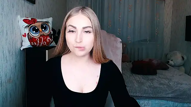  KittyBoo online show from 12.04.25