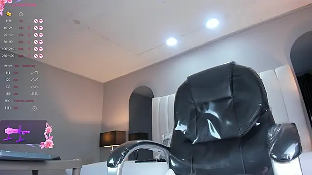 Snapshot of vanity_sex chatting on 01.31.25 vanity sex online show from 01.31.25