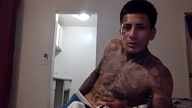 Papinine6 online show from 10.17.25