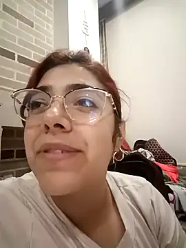 Snapshot of Rousse_Collinss chatting on 12.04.24 Rousse Collinss online show from 12.04.24