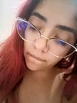 Snapshot of Rousse_Collinss chatting on 01.04.25 Rousse Collinss online show from 01.04.25