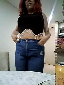 Snapshot of Rousse_Collinss chatting on 02.09.25 Rousse Collinss online show from 02.09.25