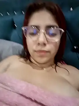 Snapshot of Rousse_Collinss chatting on 02.12.25 Rousse Collinss online show from 02.12.25