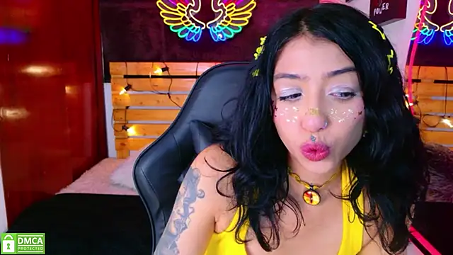 REDHOTTER  online show from 04.17.26