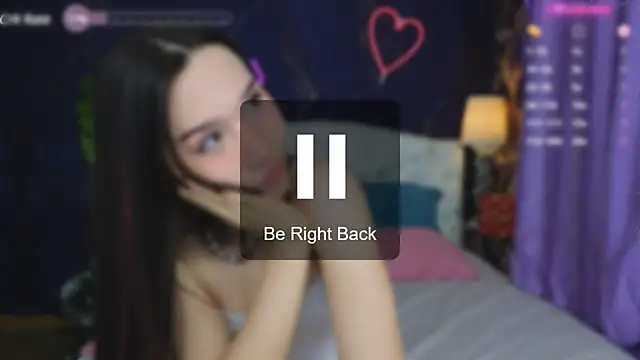 Kaia Sunshine Mia online show from 12.10.24