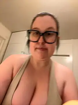 Misssmilf online show from 10.01.25