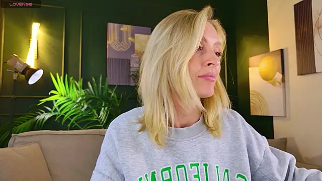 sexuallycorrecte online show from 05.29.26