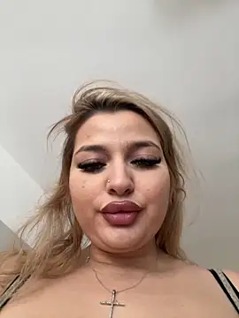 AllysonK online show from 04.01.26