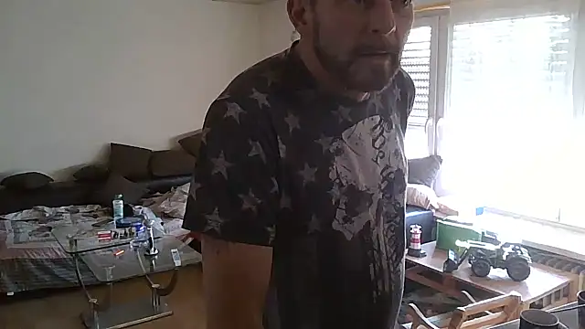 rosaeichel online show from 03.04.26