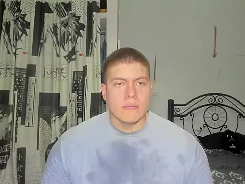 Snapshot of regan_jhonso chatting on 06.23.26 regan jhonso online show from 06.23.26