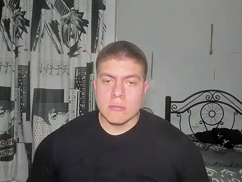 Snapshot of regan_jhonso chatting on 06.25.26 regan jhonso online show from 06.25.26