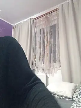 Snapshot of BritneyHudson chatting on 11.03.25 BritneyHudson online show from 11.03.25