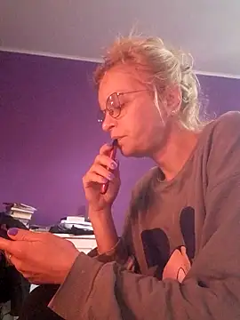 BritneyHudson online show from 03.01.26