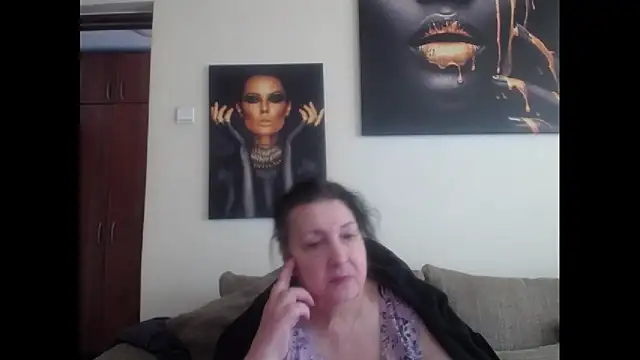 maturekorine online show from 04.13.26