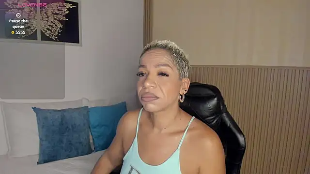 summer night  online show from 03.29.26