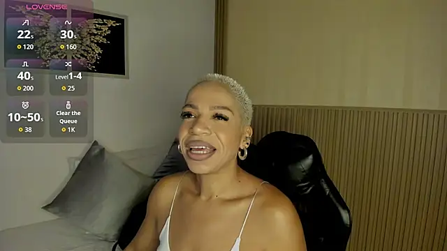 summer night  online show from 04.08.26