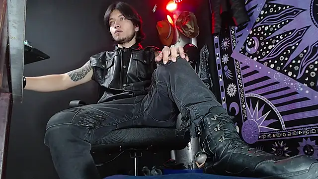 Snapshot of Dicaprioo_ chatting on 03.10.25 Dicaprioo online show from 03.10.25