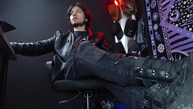 Snapshot of Dicaprioo_ chatting on 03.13.25 Dicaprioo online show from 03.13.25