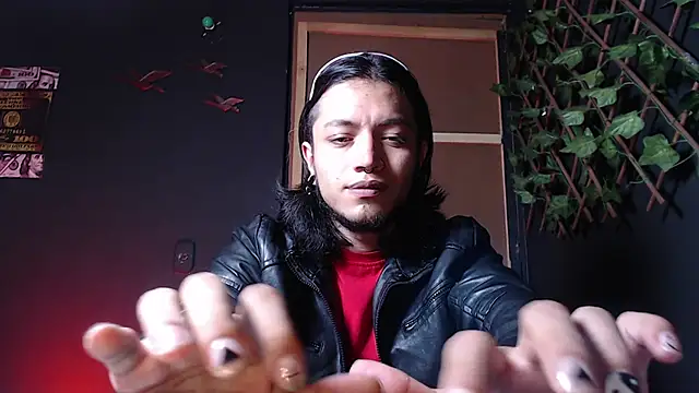 Snapshot of Dicaprioo_ chatting on 10.16.25 Dicaprioo online show from 10.16.25