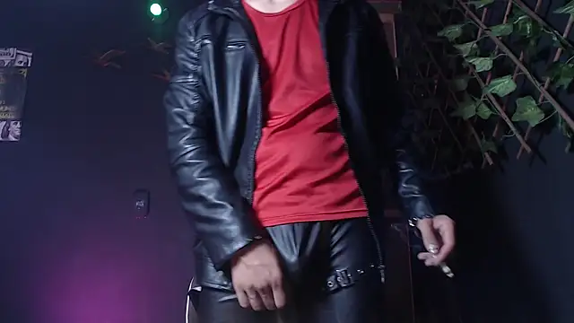 Snapshot of Dicaprioo_ chatting on 10.19.25 Dicaprioo online show from 10.19.25