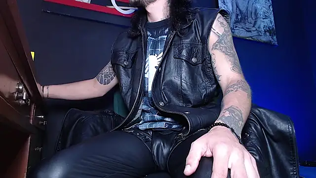 Dicaprioo  online show from 02.12.26