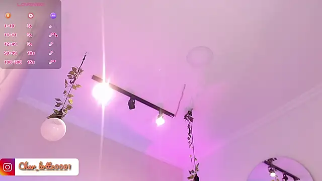 Snapshot of Charlotte_Jones__ chatting on 02.07.25 Charlotte Jones online show from 02.07.25