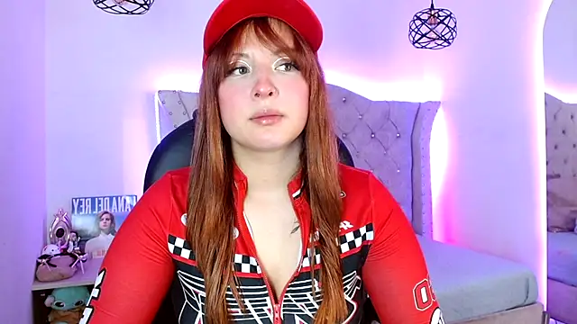 Charlotte Jones   online show from 12.05.25