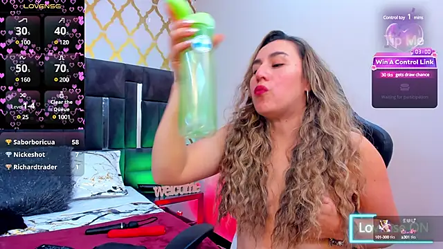 Snapshot of RubbyTaylor chatting on 03.05.25 RubbyTaylor online show from 03.05.25