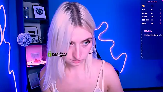 Snapshot of melisa_white1 chatting on 09.26.25 melisa white1 online show from 09.26.25