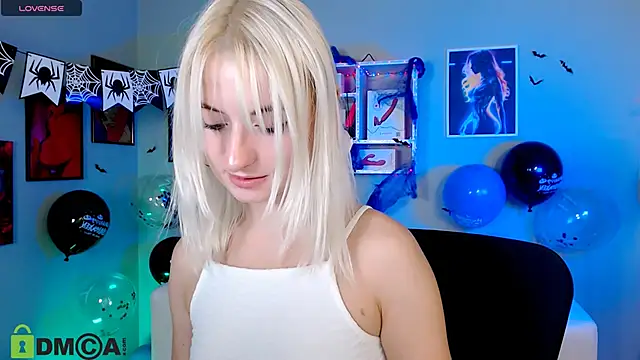 Snapshot of melisa_white1 chatting on 10.26.25 melisa white1 online show from 10.26.25