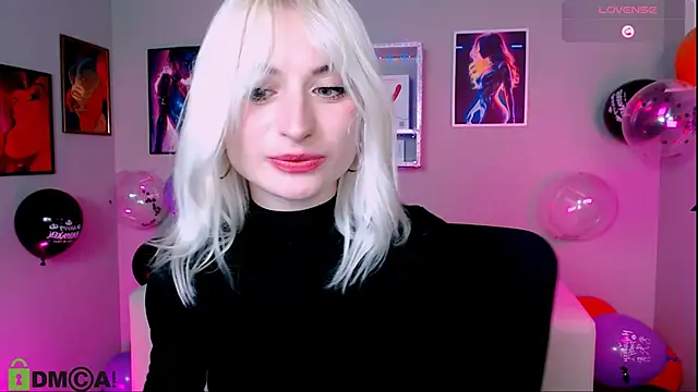 Snapshot of melisa_white1 chatting on 11.02.25 melisa white1 online show from 11.02.25