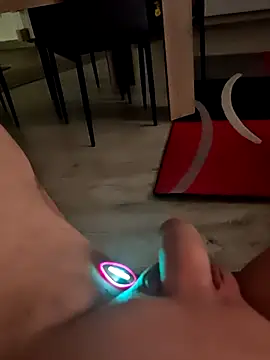 Snapshot of Szeltolo001 chatting on 01.18.26 Szeltolo001 online show from 01.18.26