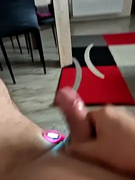 Snapshot of Szeltolo001 chatting on 02.26.26 Szeltolo001 online show from 02.26.26