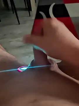 Snapshot of Szeltolo001 chatting on 03.03.26 Szeltolo001 online show from 03.03.26