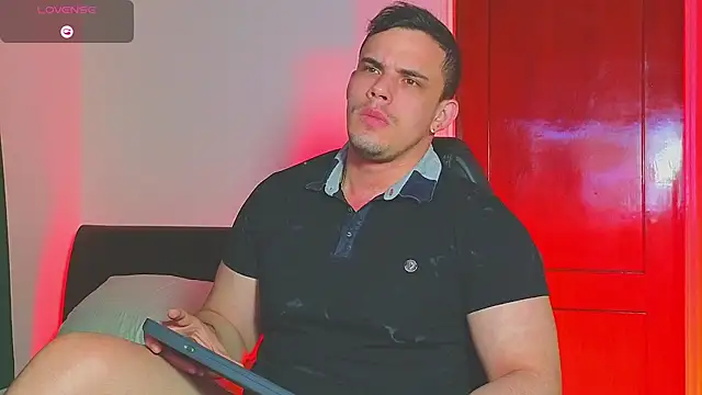 Regansmiths online show from 10.05.25