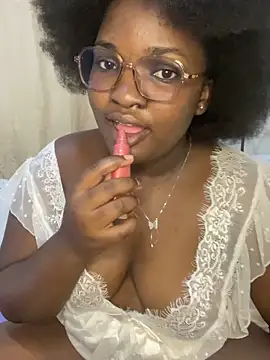 sweet18creamybigpussy online show from 09.14.25