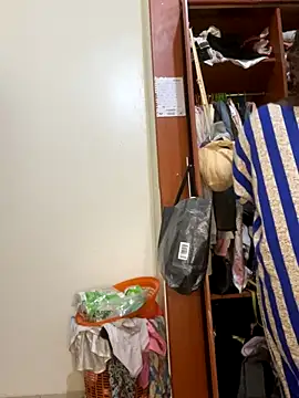 sweet18creamybigpussy online show from 11.30.25