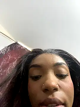 CahitlinBell online show from 10.19.25