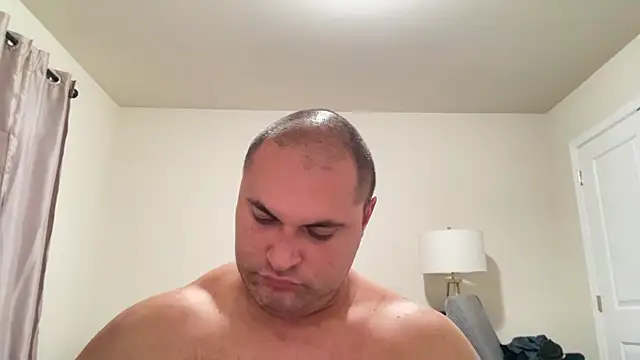 SluggishChase99 online show from 10.26.25