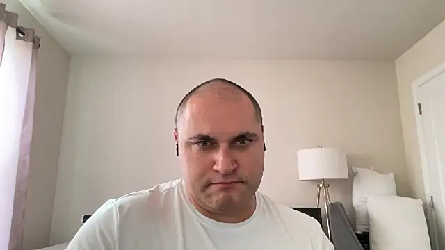 SluggishChase99 online show from 11.28.25