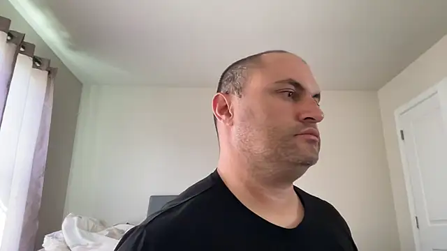 SluggishChase99 online show from 04.08.26