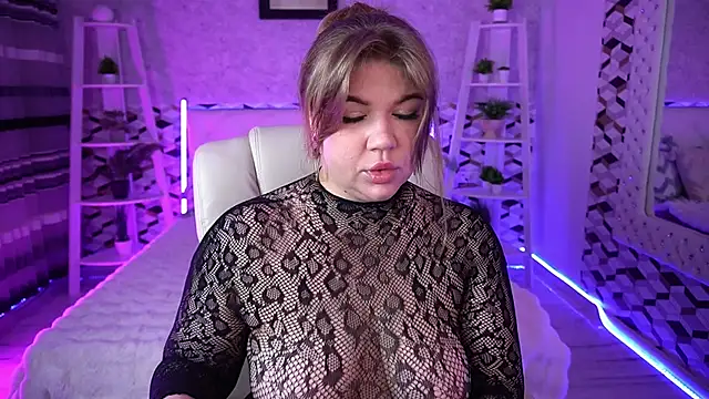 GabbieJay online show from 04.15.26