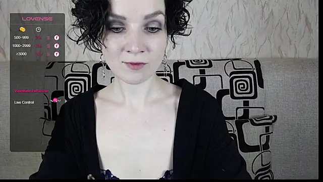 TinaWince online show from 02.27.25