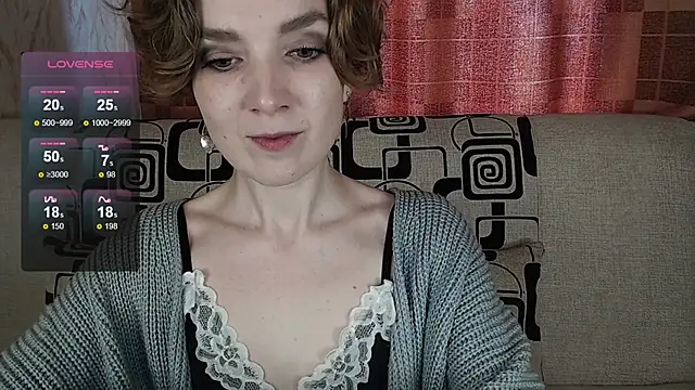 Snapshot of TinaWince chatting on 05.02.26 TinaWince online show from 05.02.26