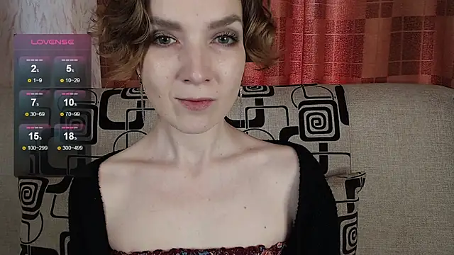 Snapshot of TinaWince chatting on 05.17.26 TinaWince online show from 05.17.26