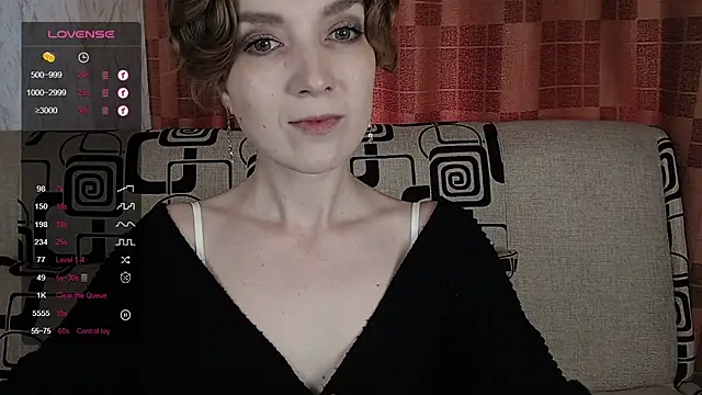 Snapshot of TinaWince chatting on 05.31.26 TinaWince online show from 05.31.26