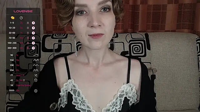 Snapshot of TinaWince chatting on 06.27.26 TinaWince online show from 06.27.26